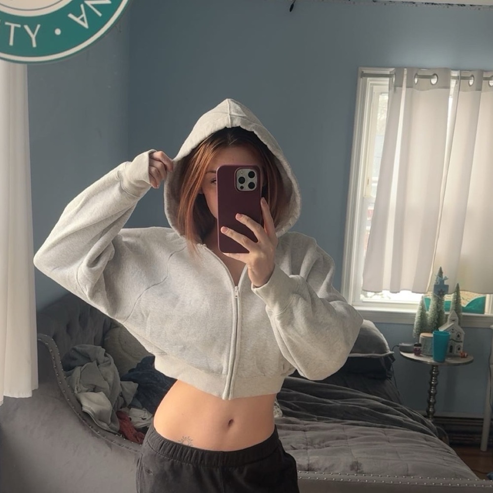 Cropped Gray Zip-Up Hoodie